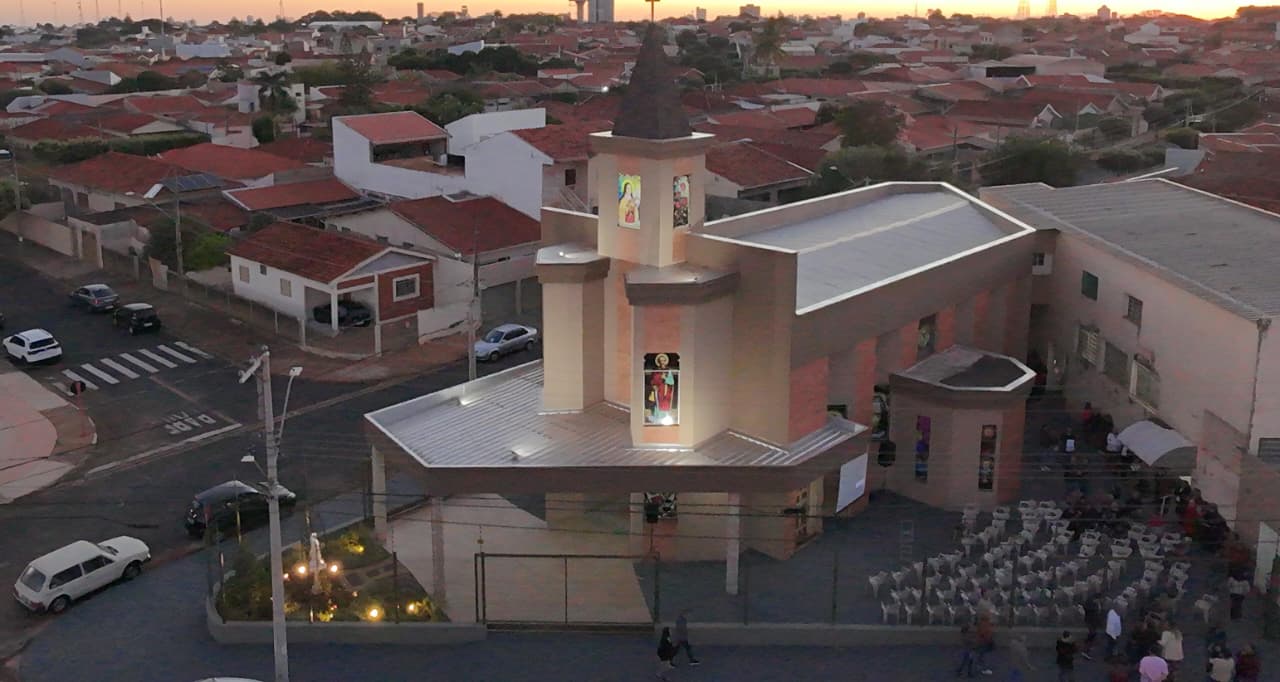 Paróquia Santa Teresinha do Menino Jesus
