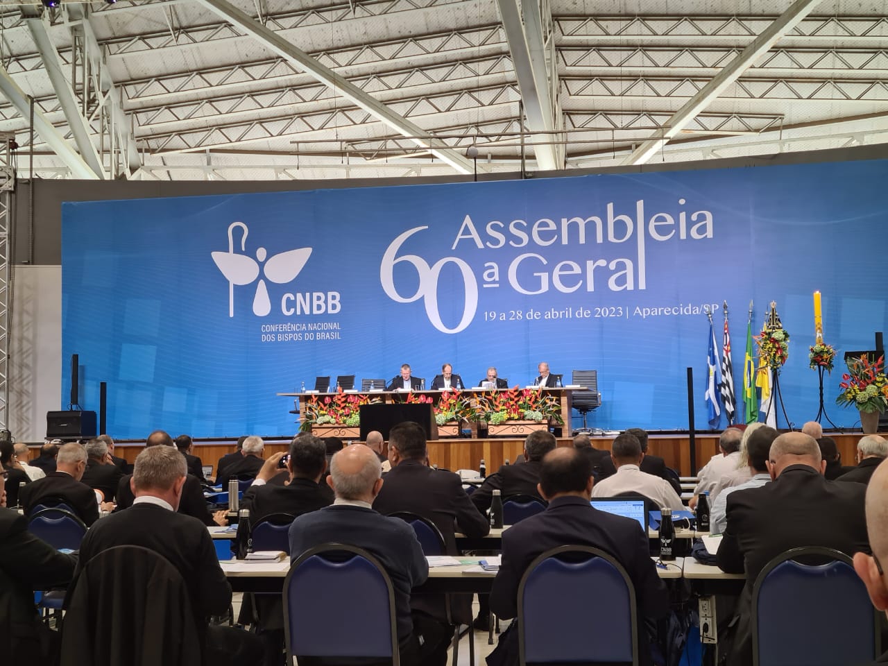 60-AG-CNBB-Analise-Conjutura-Social-Victoria-Holzbach