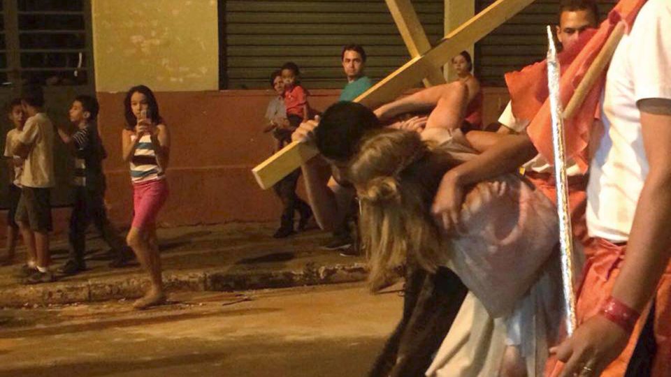 Semana Santa em Trabiju volta a ter encenação da Via Sacra