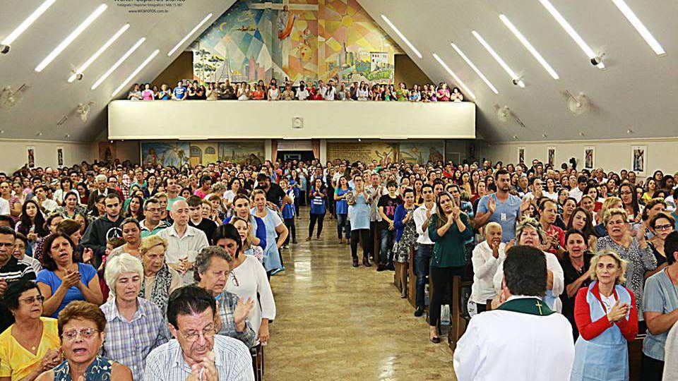 Aconteceu: “Missa das bênçãos” com o Padre José Antônio em São Carlos