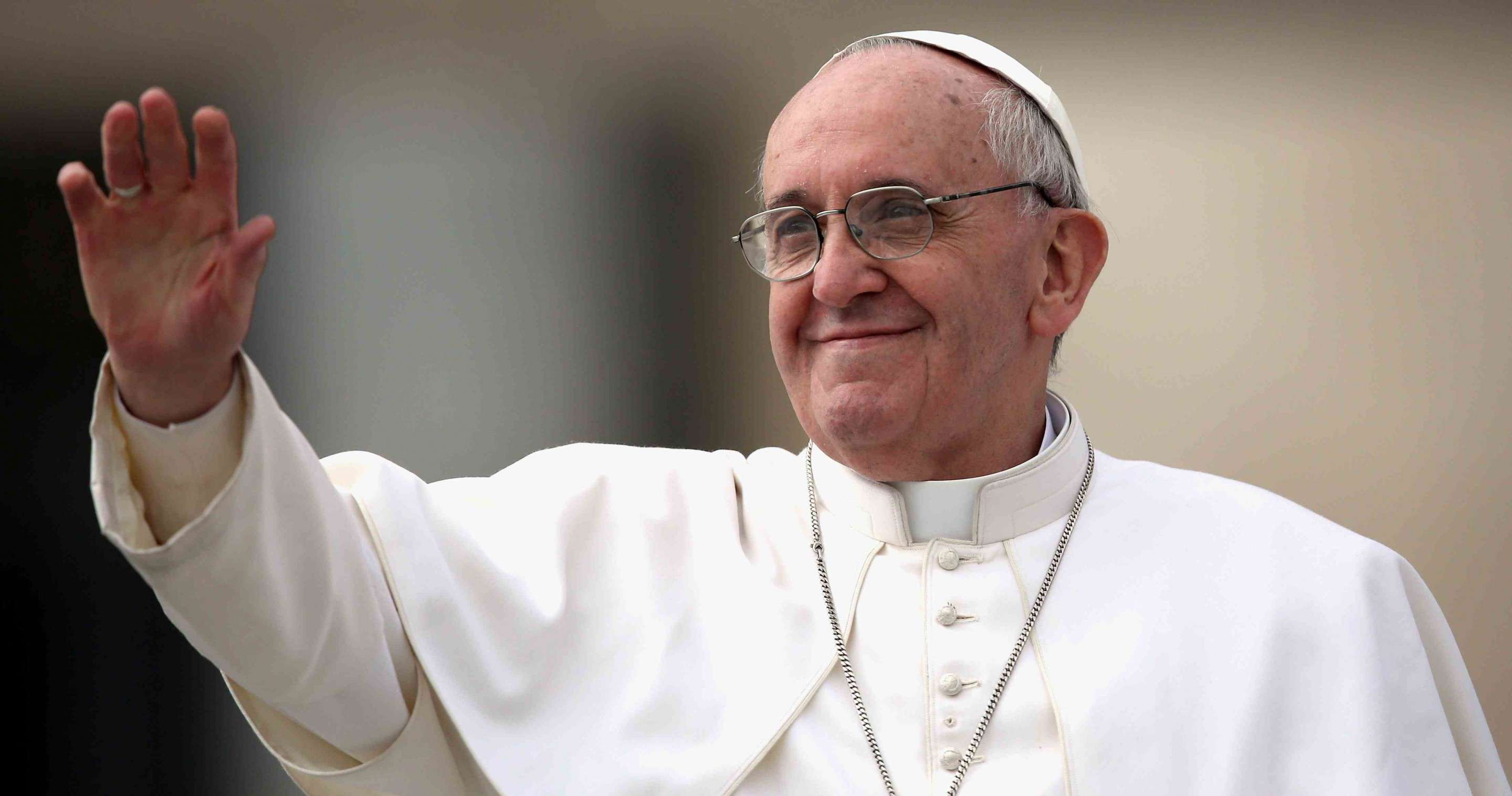 Papa pede atenção da opinião pública à perseguição 