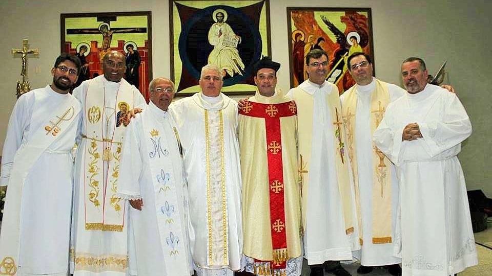 Posse do Padre Éverson na Paróquia São Miguel em São Carlos