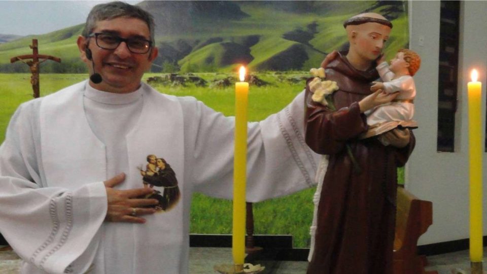 Padre Paulo Dalla Dea – Missionário da Misericórdia