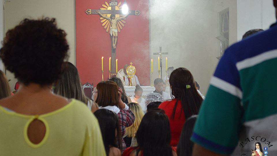 Celebração de Corpus Christi na Paróquia Santa Teresinha de Jaú