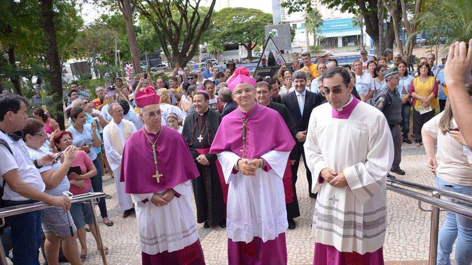 Missa de Criação da Diocese de Votuporanga e posse canônica de Dom Moacir