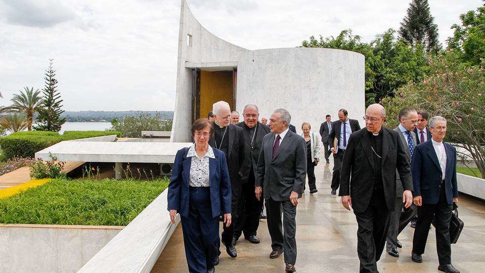 Presidente da República recebe conselheiros da Rede Vida