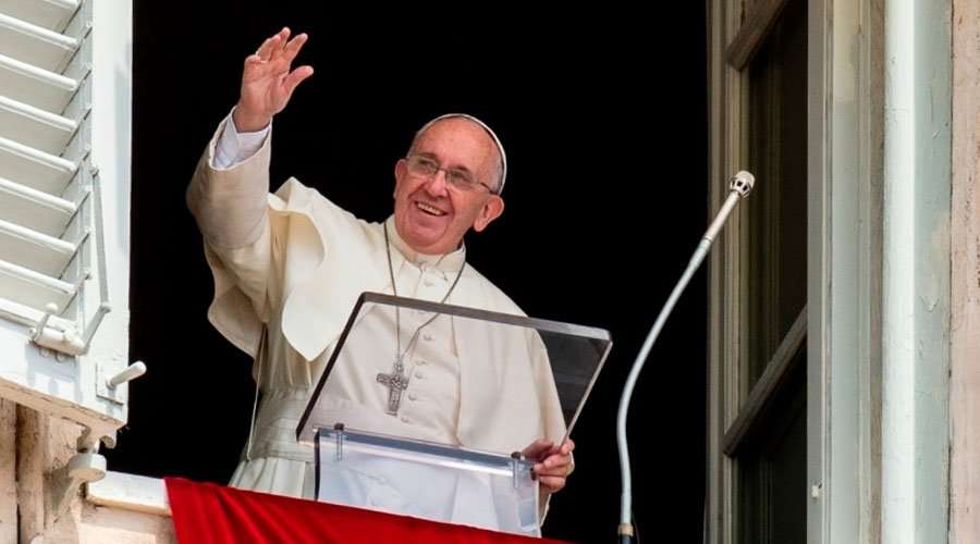 Papa Francisco: A autêntica revolução cristã é amar o inimigo