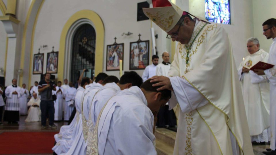 Em homilia bispo ressalta a importância do Anúncio, da Missão e do Espírito Santo