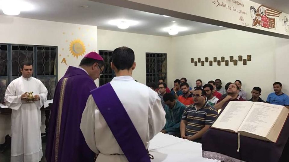 Dom Paulo Visita o Seminário de Teologia Casa de Formação São Carlos Borromeu