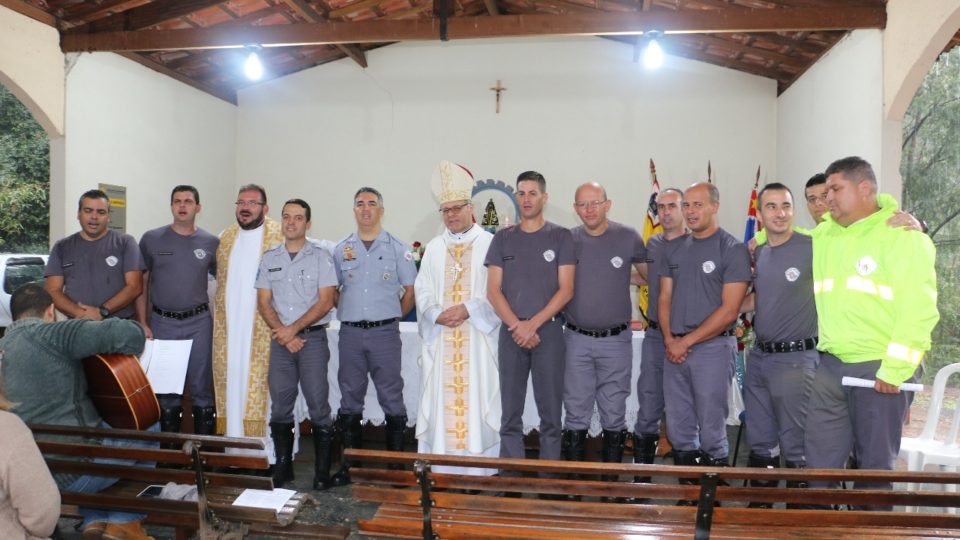 Dom Paulo  visita Policiais Rodoviários