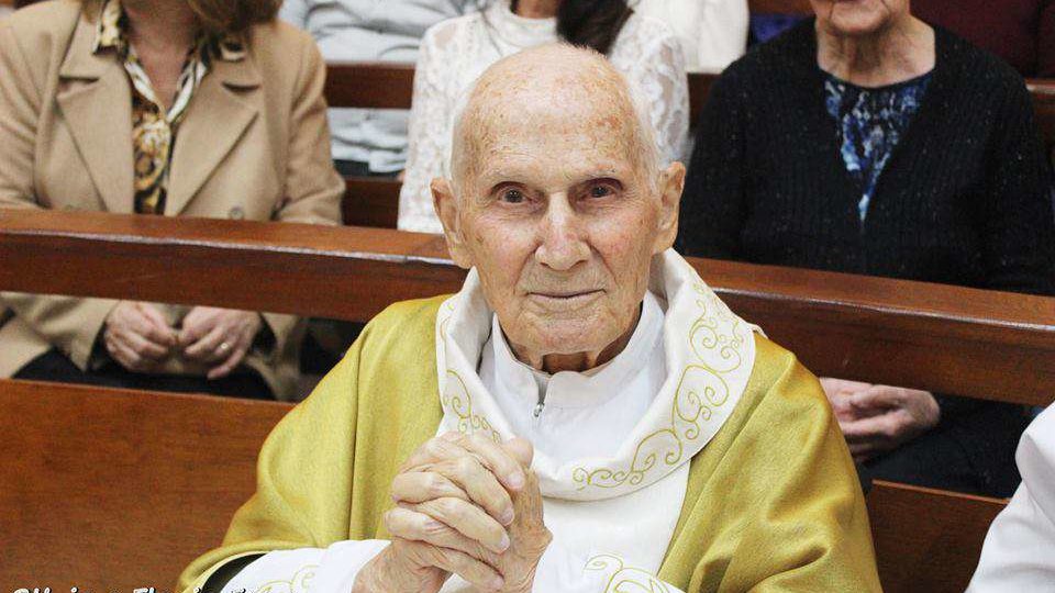 Cônego Antônio Desan celebra 60 anos de Ordenação Sacerdotal
