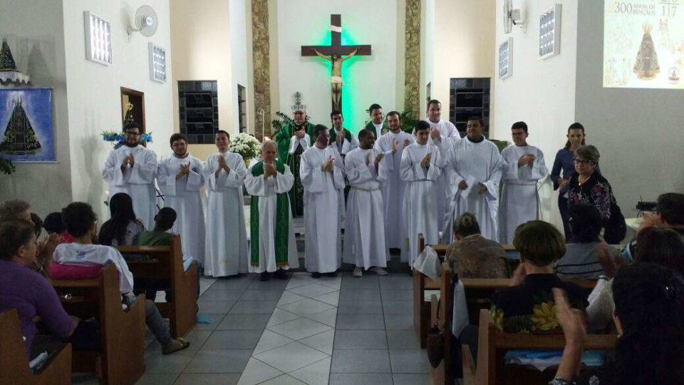 Celebração presidida por Dom Paulo encerra Missões em Itapuí