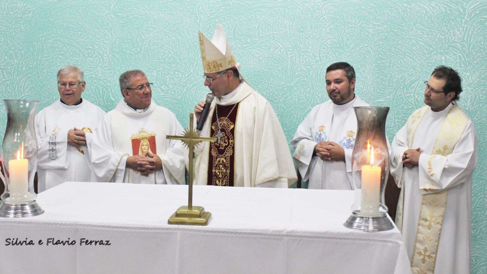 Acolhida marca posse do Padre Valmir na Paróquia Santo Expedito e Nossa Senhora da Abadia