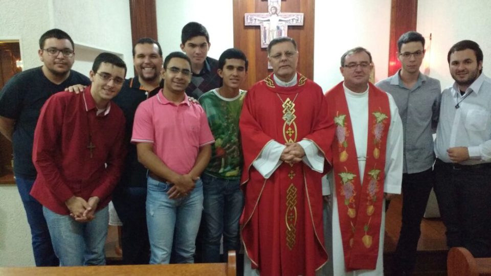 DOM PAULO VISITA O SEMINÁRIO PROPEDÊUTICO