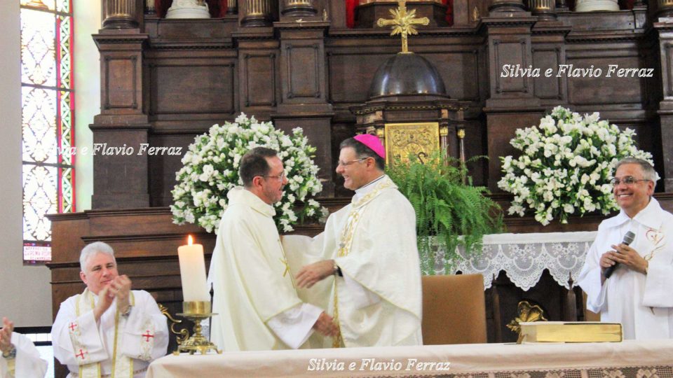 Acolhida marca posse do Padre Rocha na Paróquia São Sebastião na cidade de São Carlos