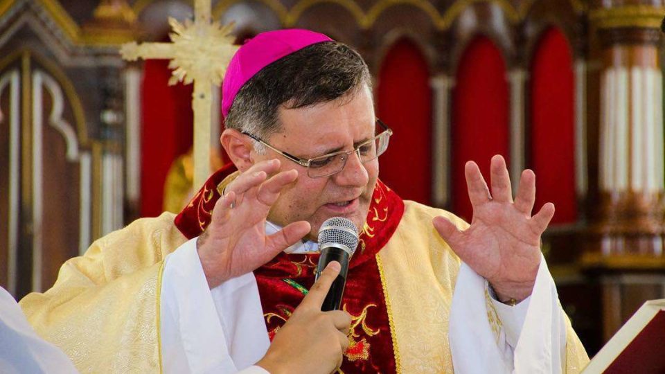 Dom Paulo Cezar ordena onze novos diáconos para Diocese de São Carlos