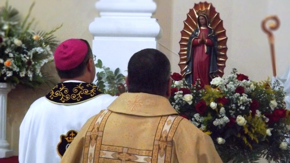 Dom Paulo Cezar preside celebração em ação de graças pelo dia de Nossa Senhora de Guadalupe