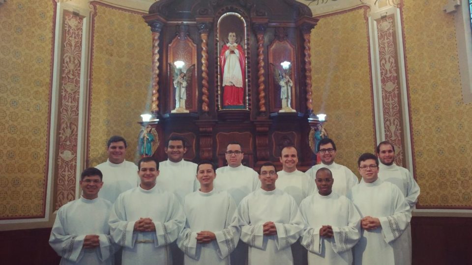 Missa marcará conclusão do curso de Filosofia para doze seminaristas