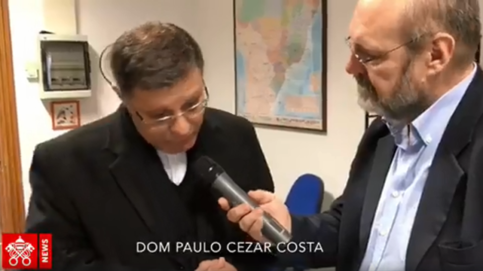 Dom Paulo Cezar visita Redação do Vatican News