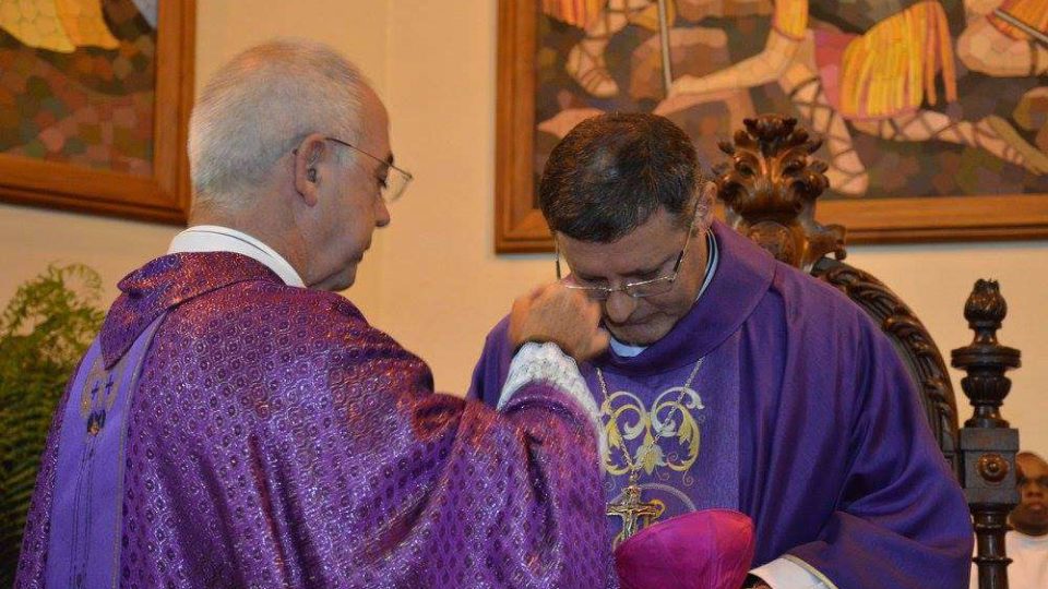 Paróquias celebram hoje missas de Quarta-Feira de Cinzas