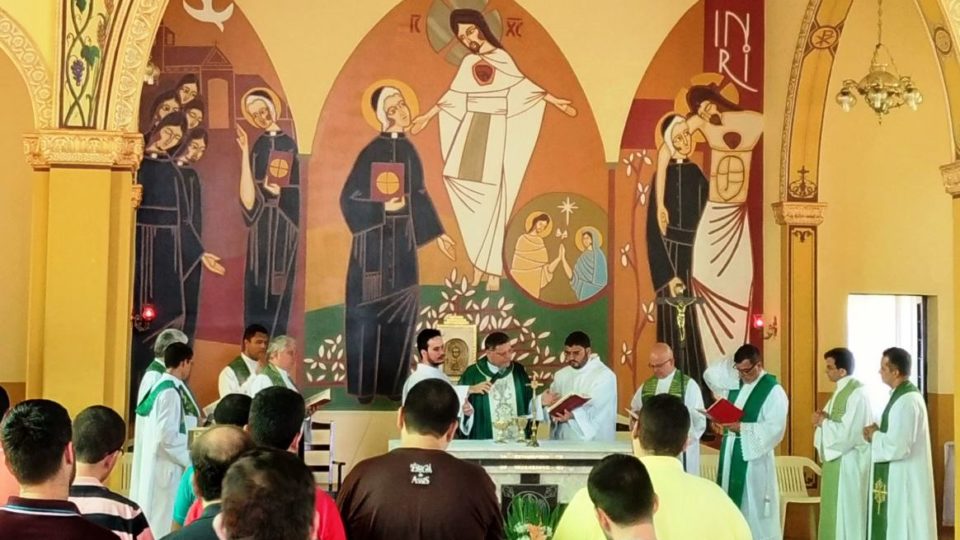 Seminaristas da Diocese de São Carlos participam de retiro