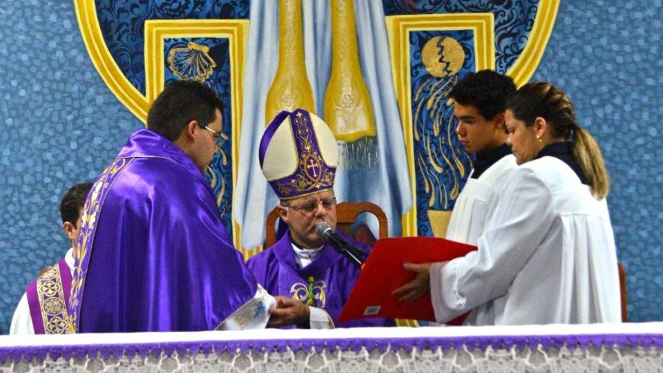 Paróquia São João Batista recebe Padre José Marcelo