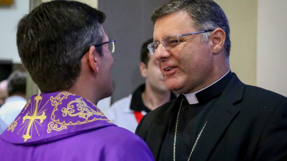 Padre Edson Godoy toma Posse na Paróquia São João Evangelista, em Ibaté