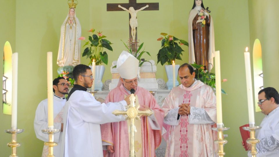 Em Água Vermelha Padre Rudival é acolhido pela comunidade