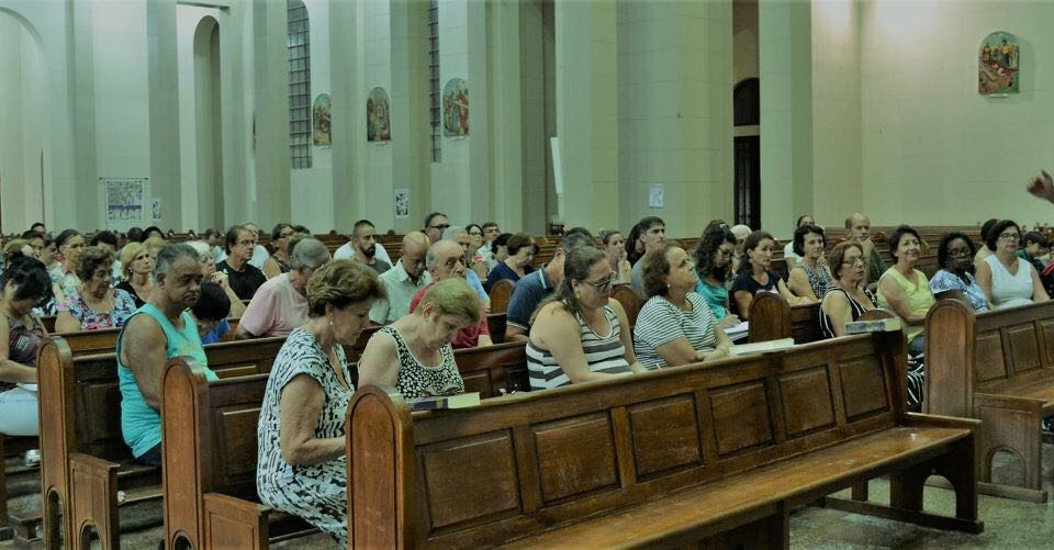 Matriz de Araraquara inicia Escola Bíblica