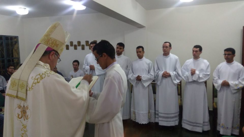 Santa Missa de Admissão às Ordens Sacras marca a formação teológica de nossos Seminaristas