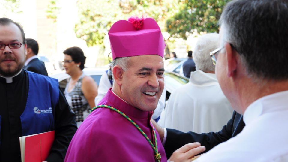 Papa transfere arcebispo de Campinas (SP) para a arquidiocese de Mariana (MG)