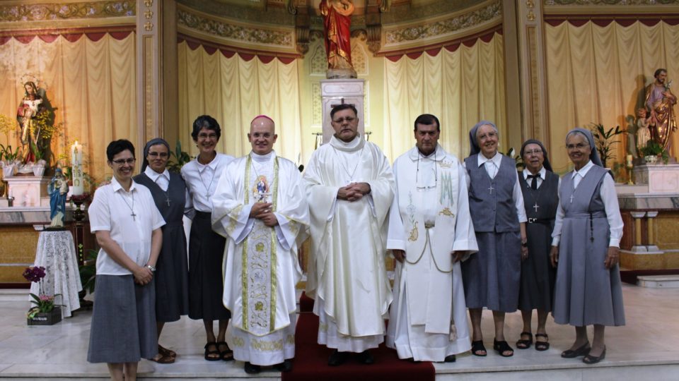 Bispos celebram missa em honra a Nossa Senhora do SS. Sacramento