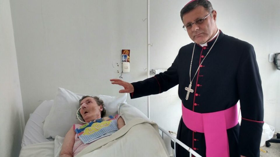 Santa Casa de Boa Esperança recebe visita de Dom Paulo Cezar