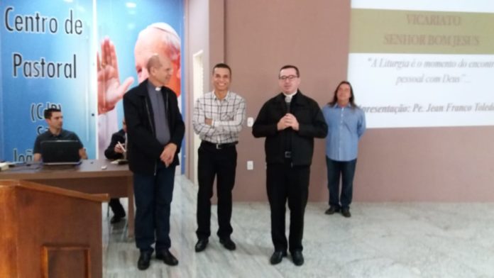 Encontro de Formação e Espiritualidade dos Ministros Extraordinários da Sagrada Comunhão