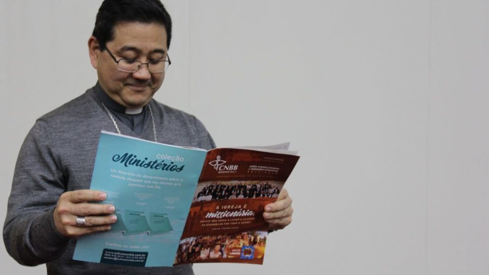 Regional lança revista especial com destaque às comissões episcopais