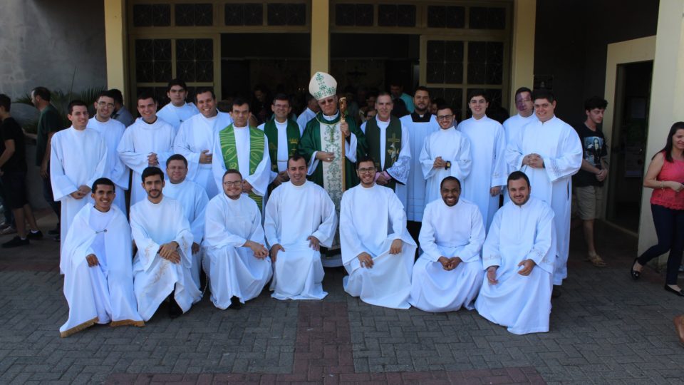 Dom Paulo Cezar preside Missa de Abertura das Missões Populares em Ibaté