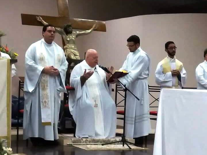 Cônego Antônio Tombolato celebrou seus 60 anos de sacerdócio