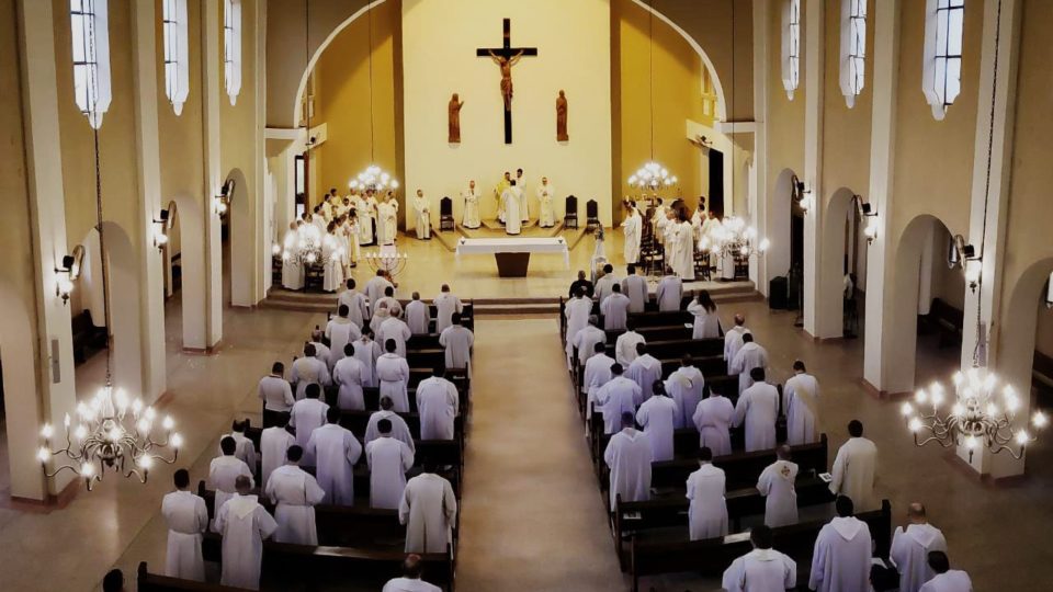 Clero diocesano realiza seu retiro anual