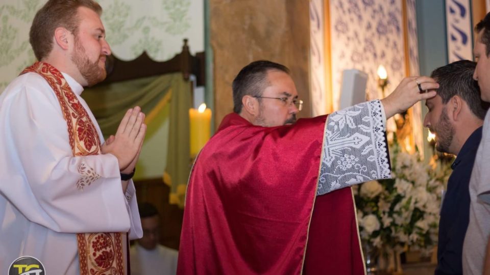 Crisma na Paróquia Santo Antônio de Jaú