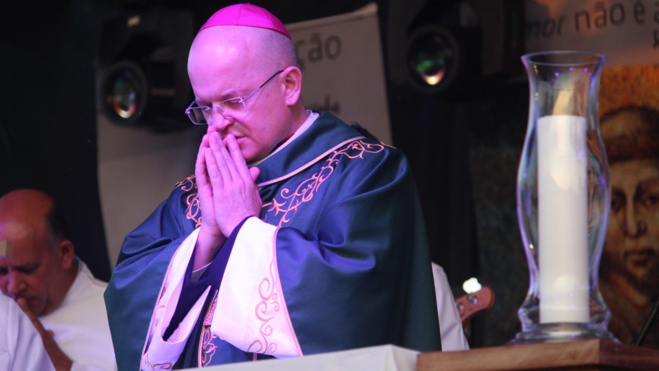 Dom Eduardo Malaspina preside Eucaristia no Teen & Night – Festival de Música Católica