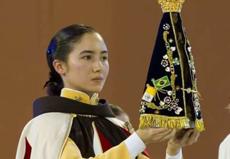 Arautos do Evangelho realizam missa em Louvor a Nossa Senhora Aparecida