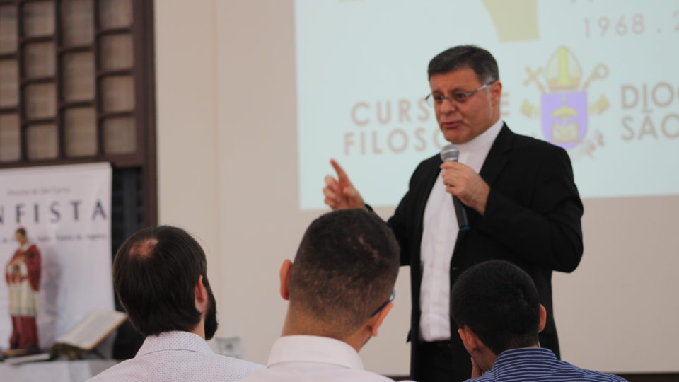 Curso de Filosofia na Diocese de São Carlos completa 50 anos