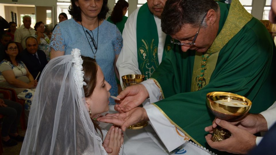 Bispo Diocesano preside missa festiva do 21º aniversário de fundação da Comunidade Católica Querigma