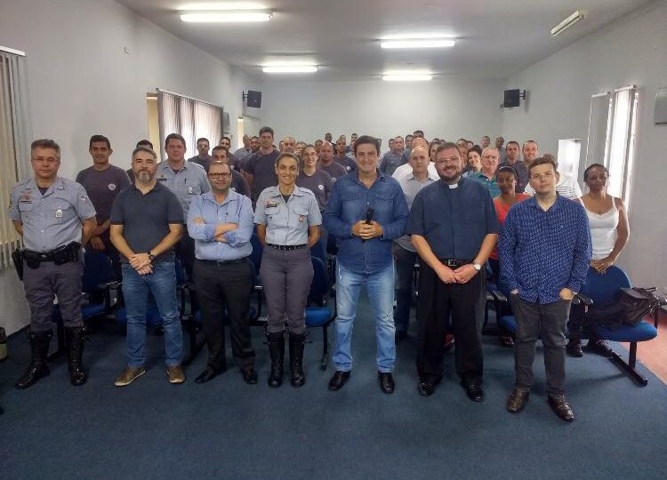 Militares da 3ª BPRV participam de palestra sobre a prevenção do suicídio