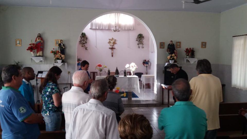 Asilo São Vicente de Paulo recebeu visita do Bispo Diocesano