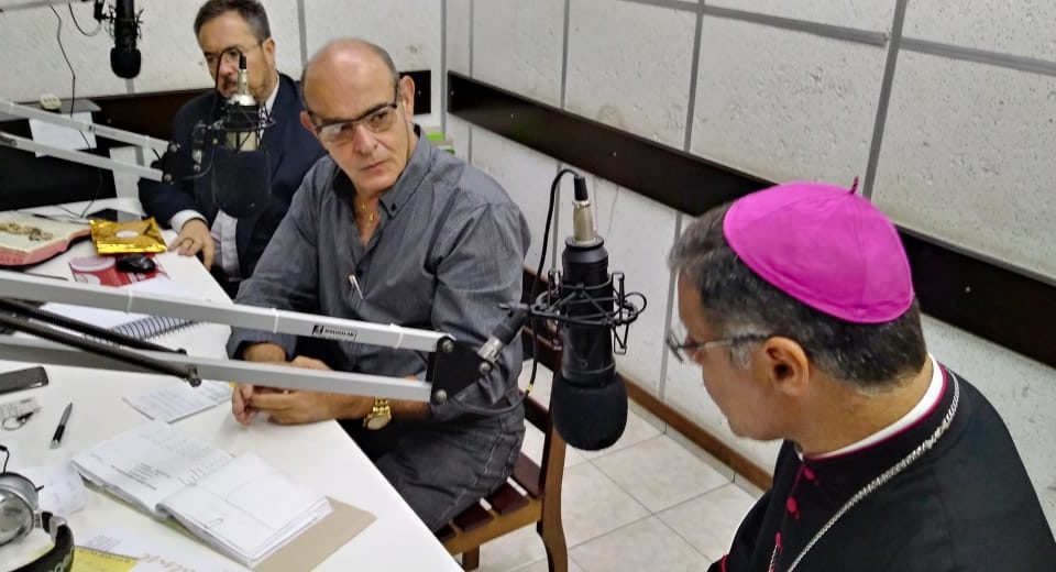 Dom Paulo fala à Jaú através da Rádio Jauense