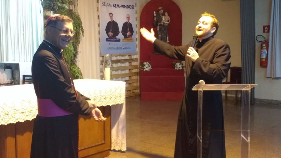 Bispo Diocesano visita  Paróquia Santo Antônio na cidade de Jaú