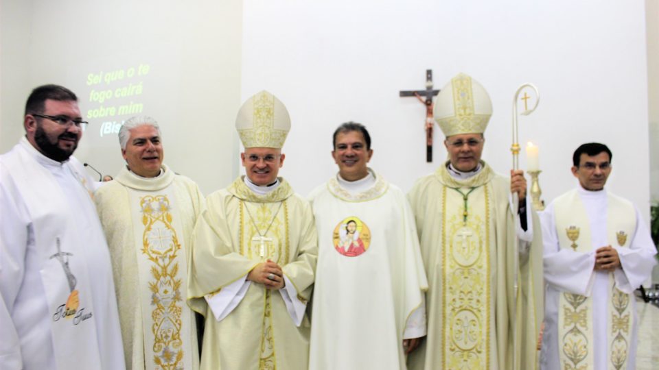 Inauguração e Benção da Igreja Matriz da Paróquia São Joao Paulo II em São Carlos