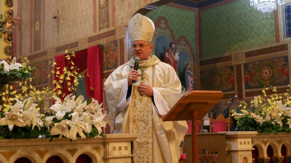 Dom Eduardo Malaspina preside 4º dia da Trezena de Santo Antônio em Araraquara