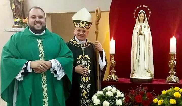 Bispo Auxiliar preside 4º dia da novena em honra a Nossa Senhora da Rosa Mística